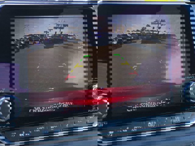 Used 2025 Nissan Rogue S image 20