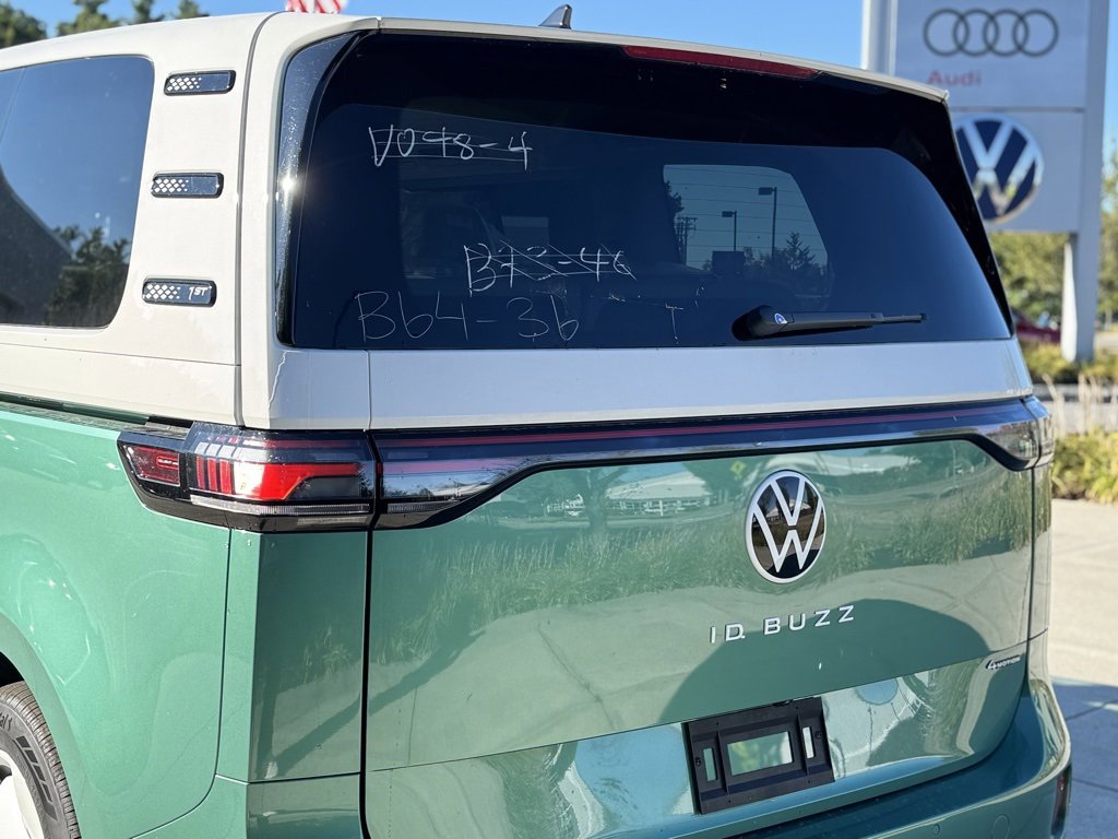 New 2025 Volkswagen ID. Buzz 1st Edition image 13