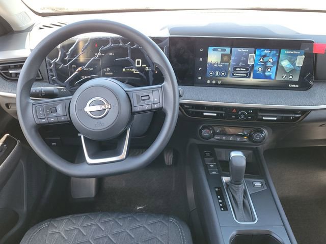New 2026 Nissan Kicks SV w/ Cold Weather Package FWD image 8