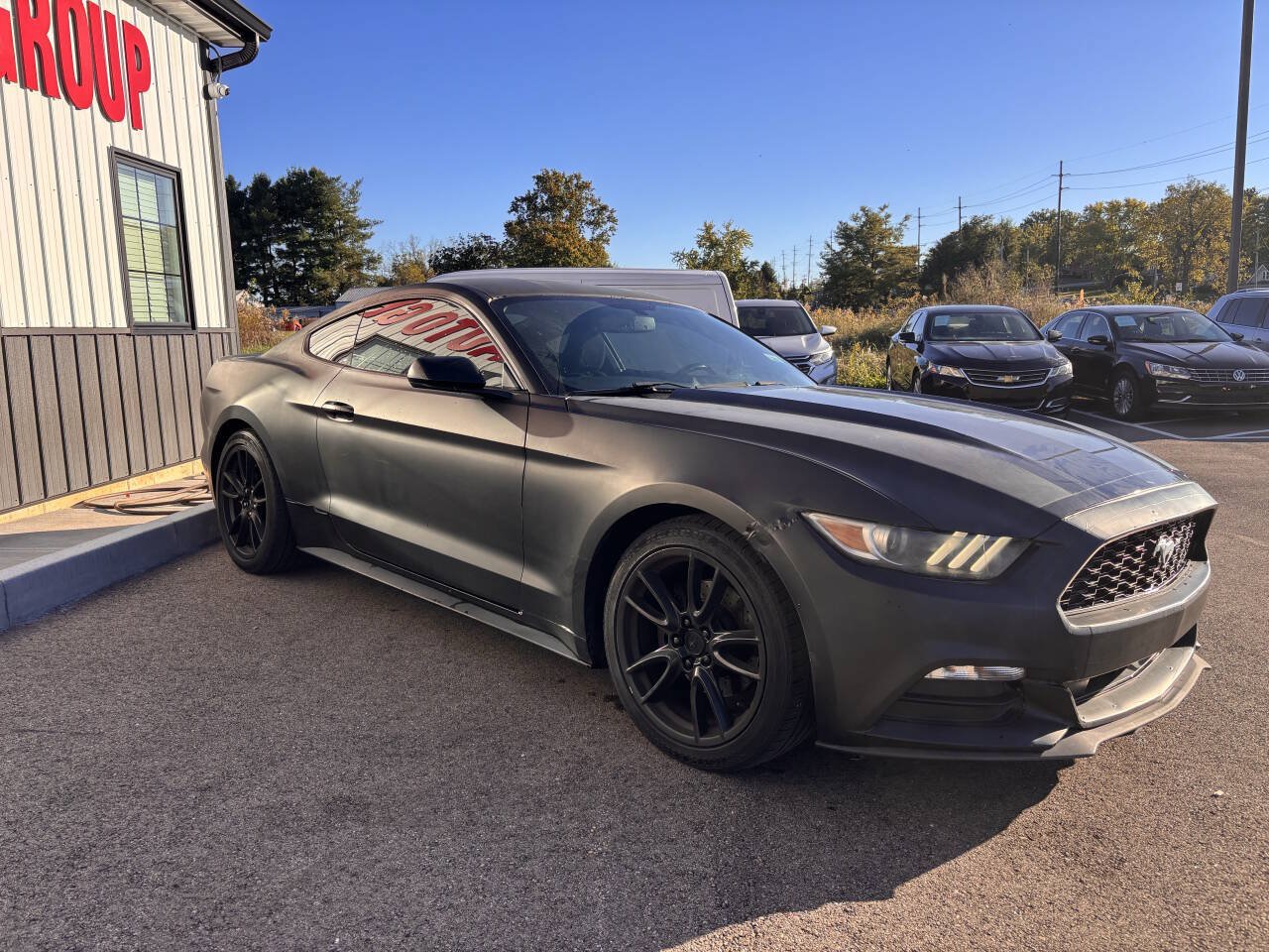 Used 2017 Ford Mustang Coupe RWD image 5