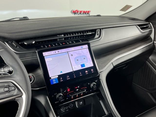 Used 2023 Jeep Grand Cherokee L Limited image 20