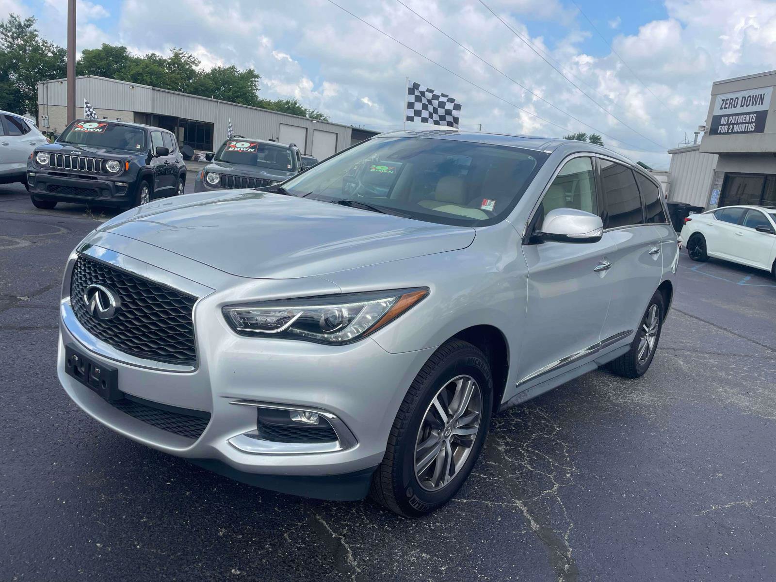 Used 2020 INFINITI QX60 Pure AWD/4WD image 3