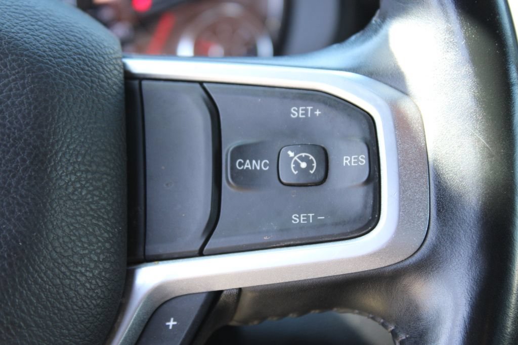 Used 2024 RAM 2500 Big Horn AWD/4WD image 24
