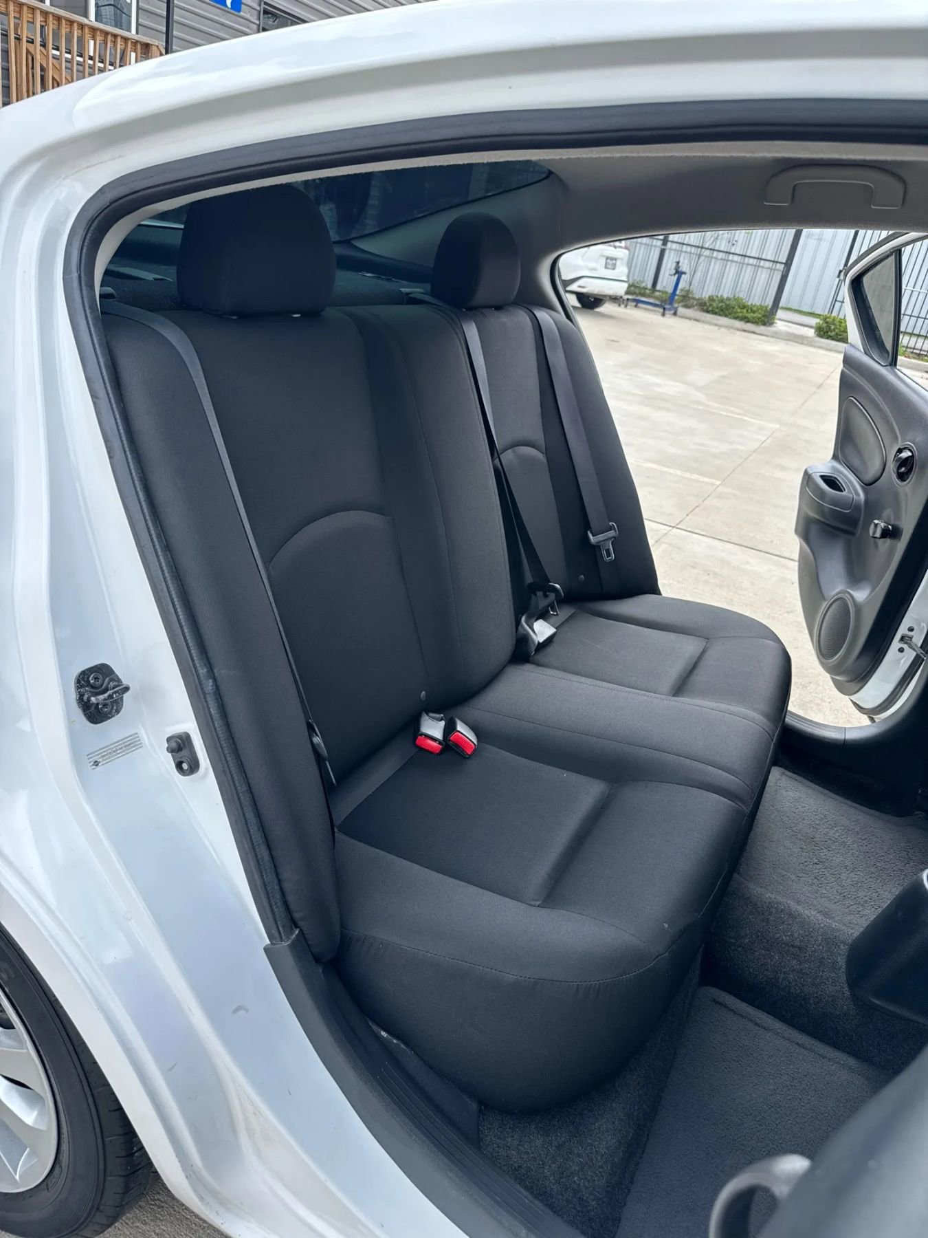 Used 2017 Nissan Versa S Plus image 32