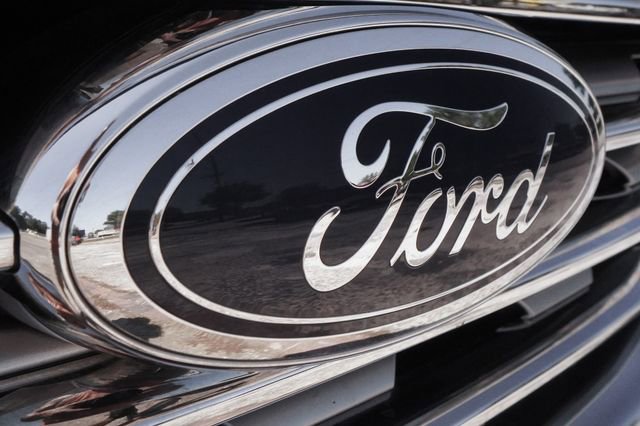 Used 2022 Ford Edge SEL w/ Convenience Package AWD/4WD image 42