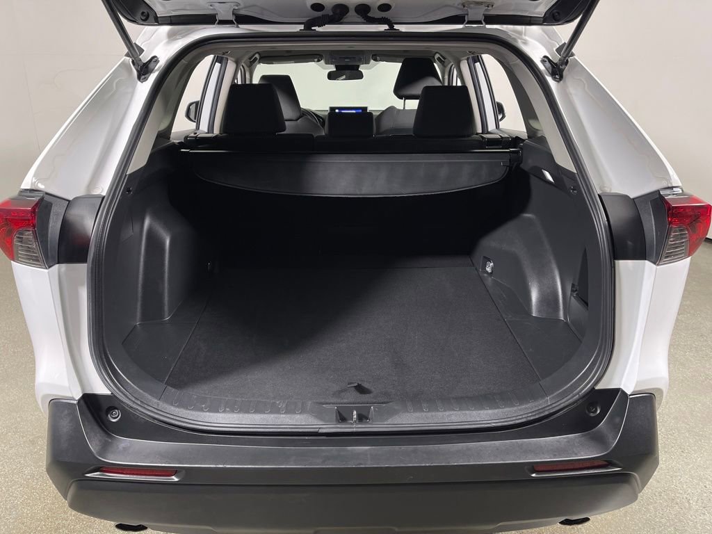 Certified 2024 Toyota RAV4 XLE image 10