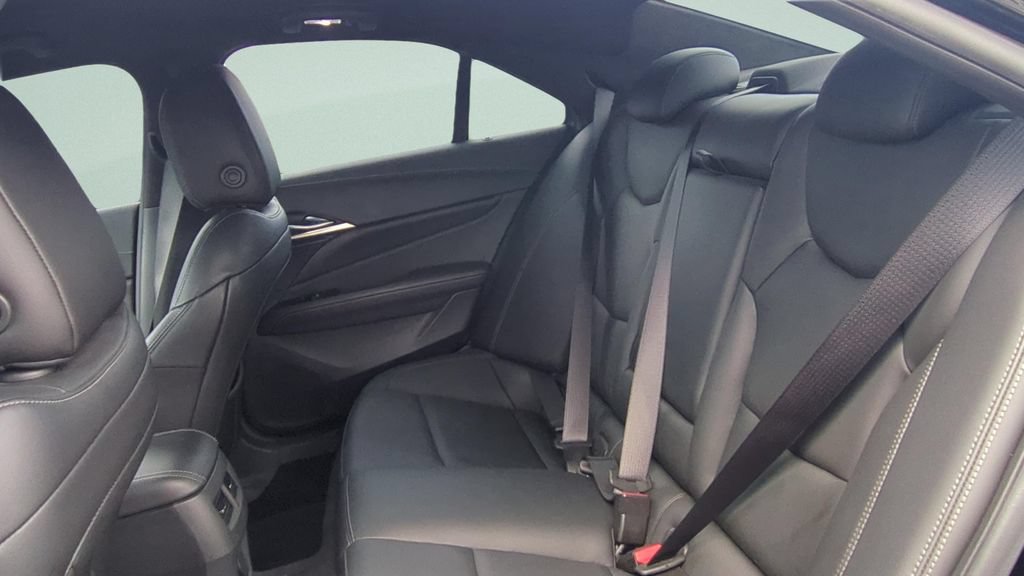 Used 2020 Cadillac CT4 Luxury RWD image 9