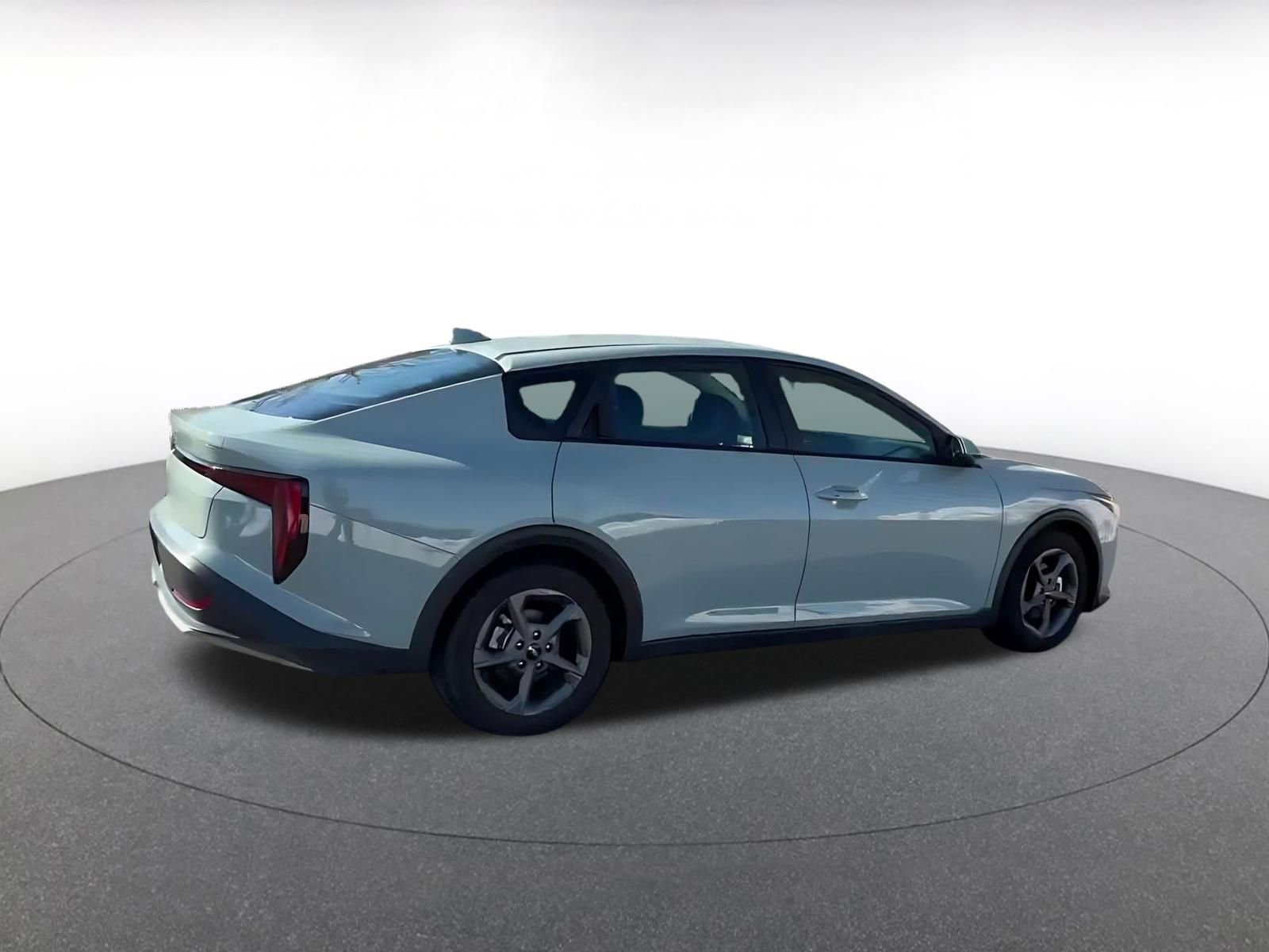Used 2025 Kia K4 FWD image 15