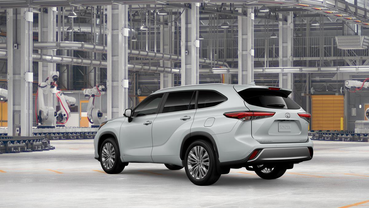 New 2026 Toyota Highlander Platinum AWD/4WD image 8