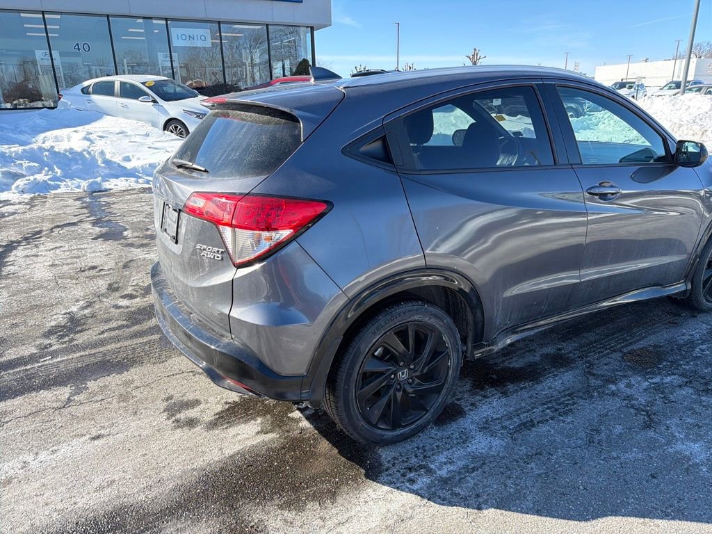 Used 2021 Honda HR-V Sport image 3