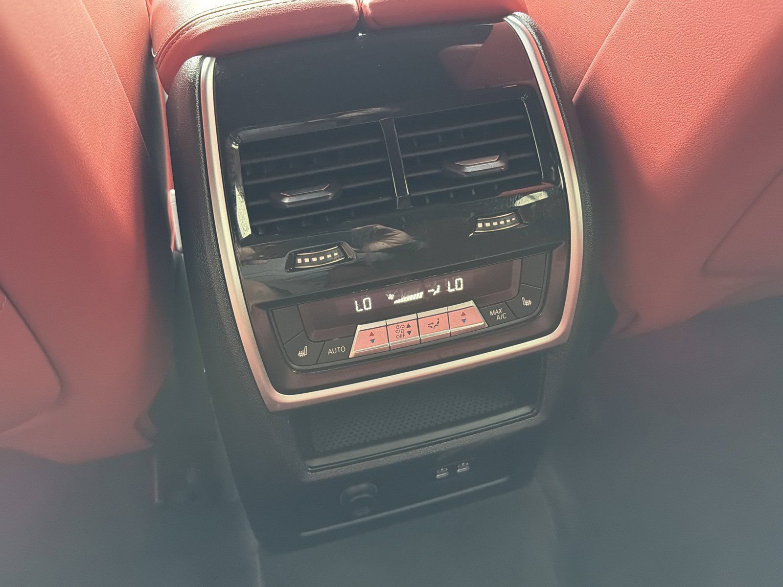 Used 2023 BMW XM AWD/4WD image 19