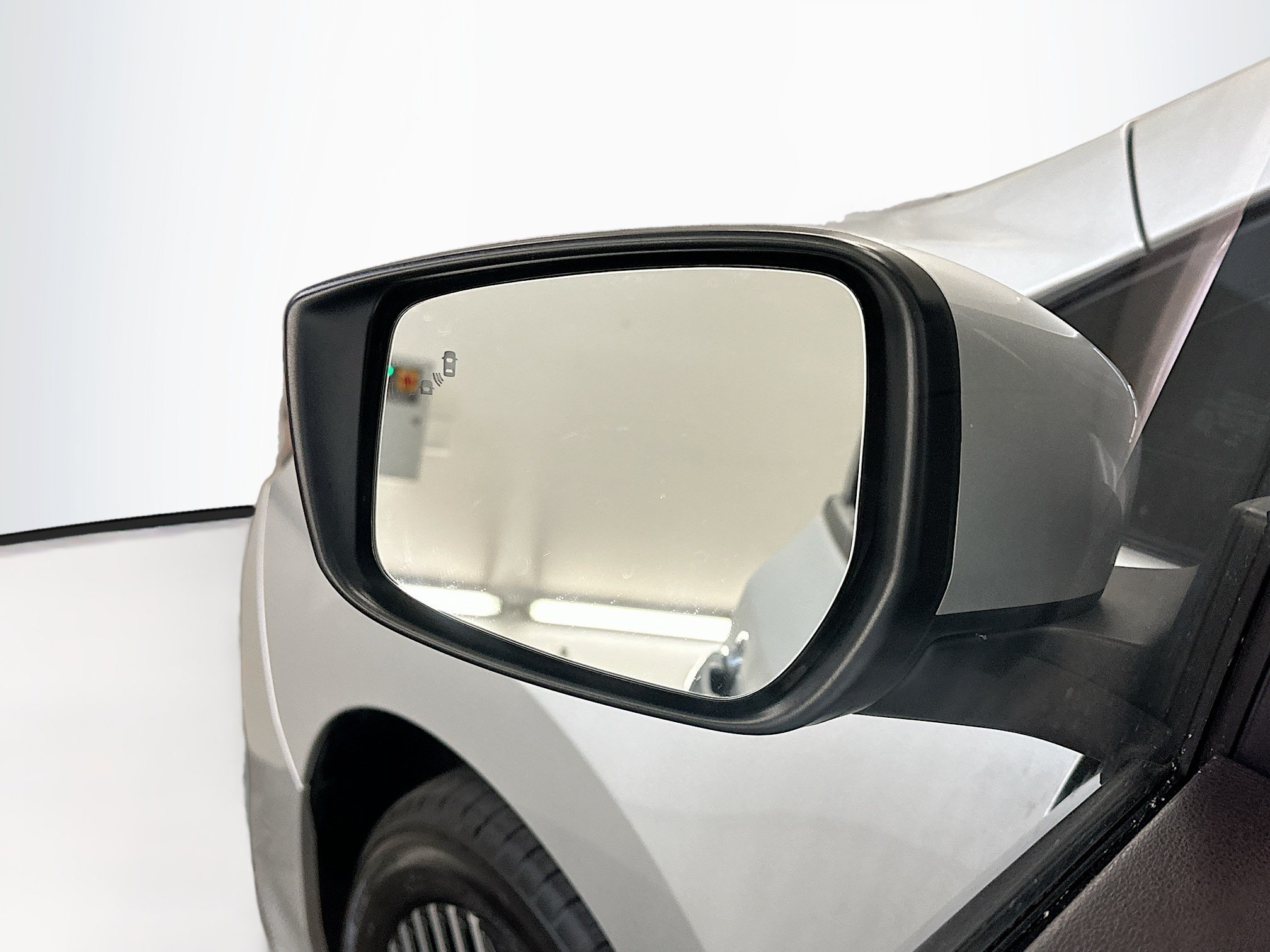 Used 2025 Nissan Leaf SV Plus FWD image 16