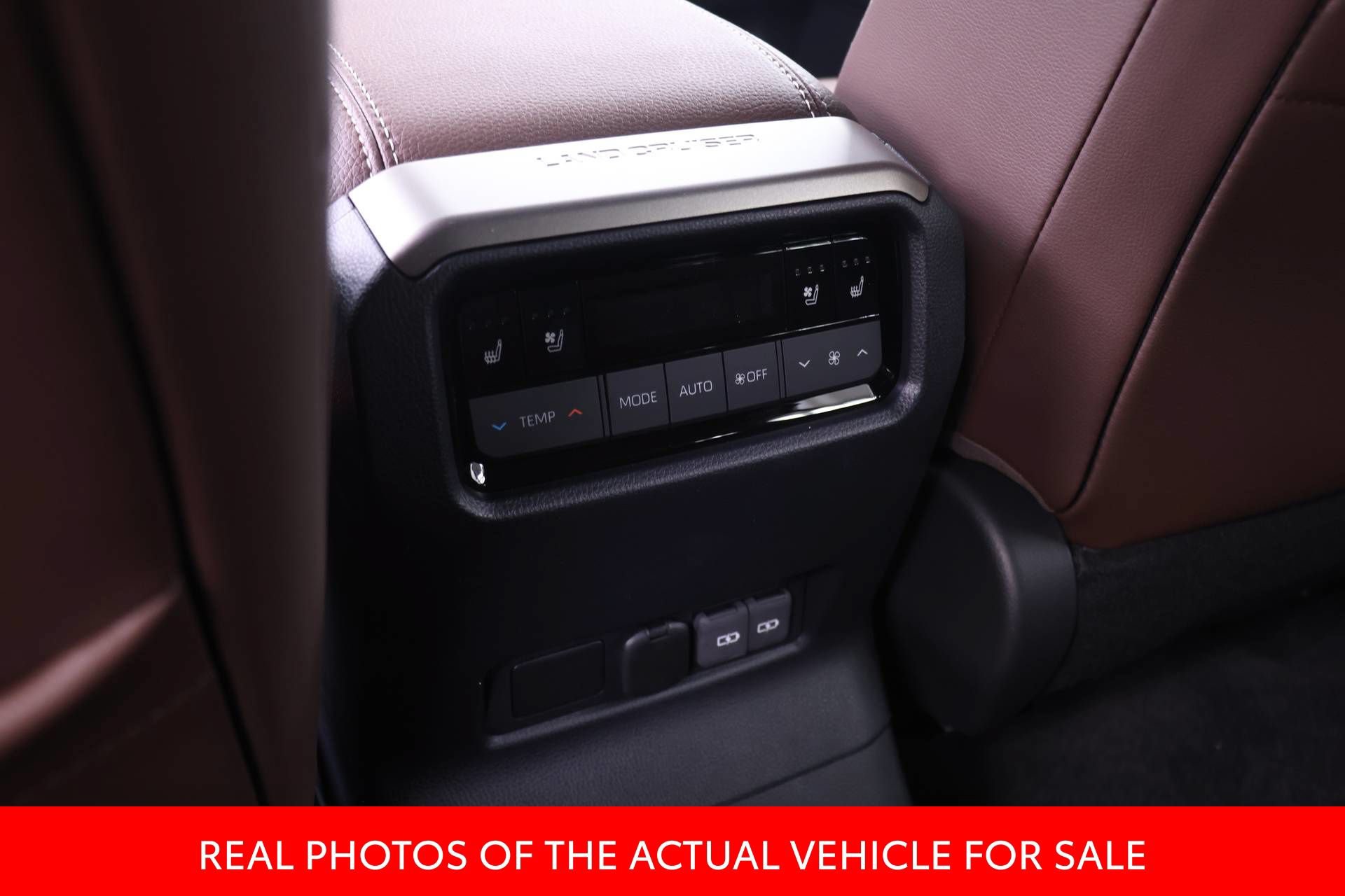 New 2027 Toyota Land Cruiser w/ Premium Package AWD/4WD image 14