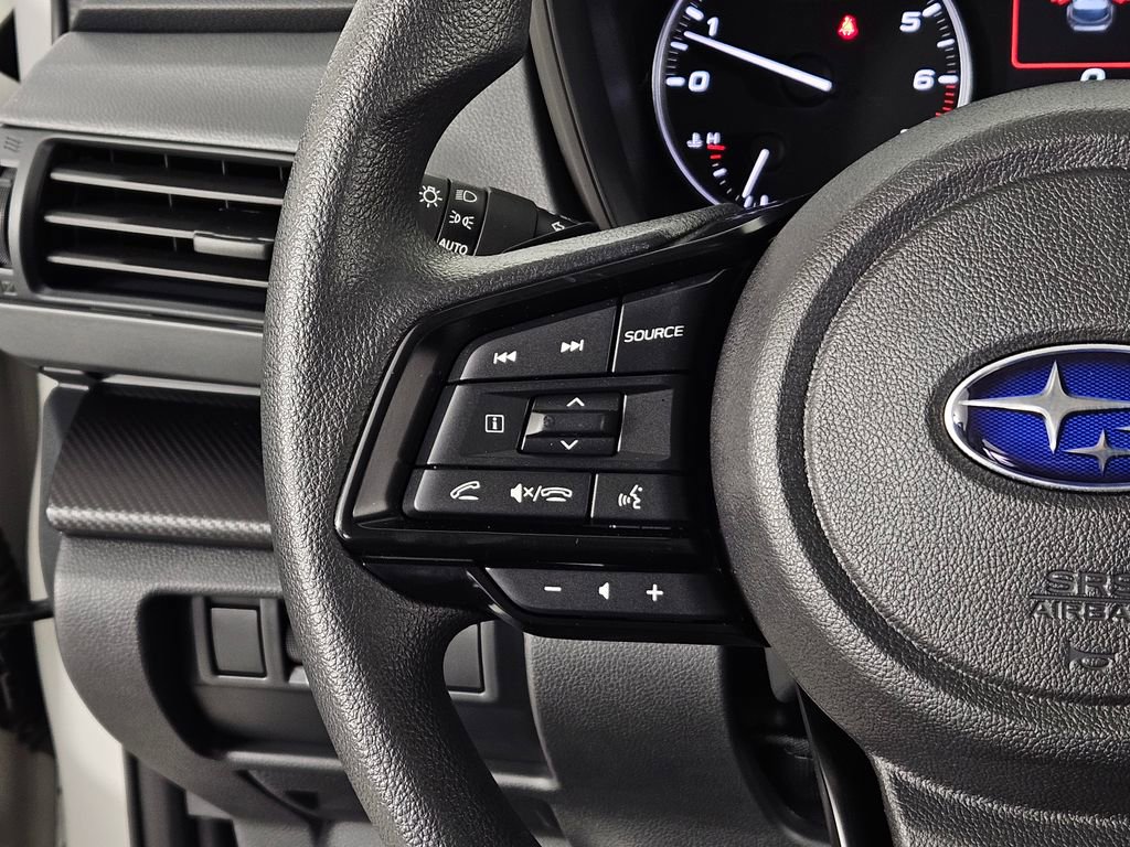 Used 2025 Subaru Crosstrek 2.0i Premium image 30