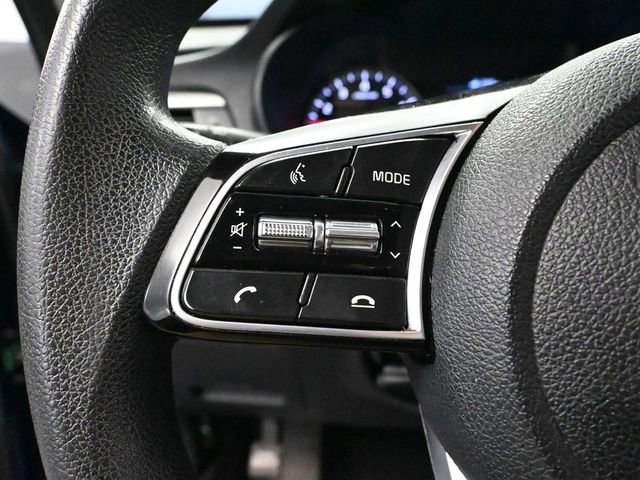 Used 2020 Kia Optima LX image 25