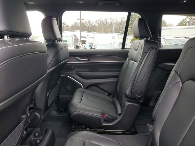 New 2026 Jeep Grand Cherokee L Limited image 14