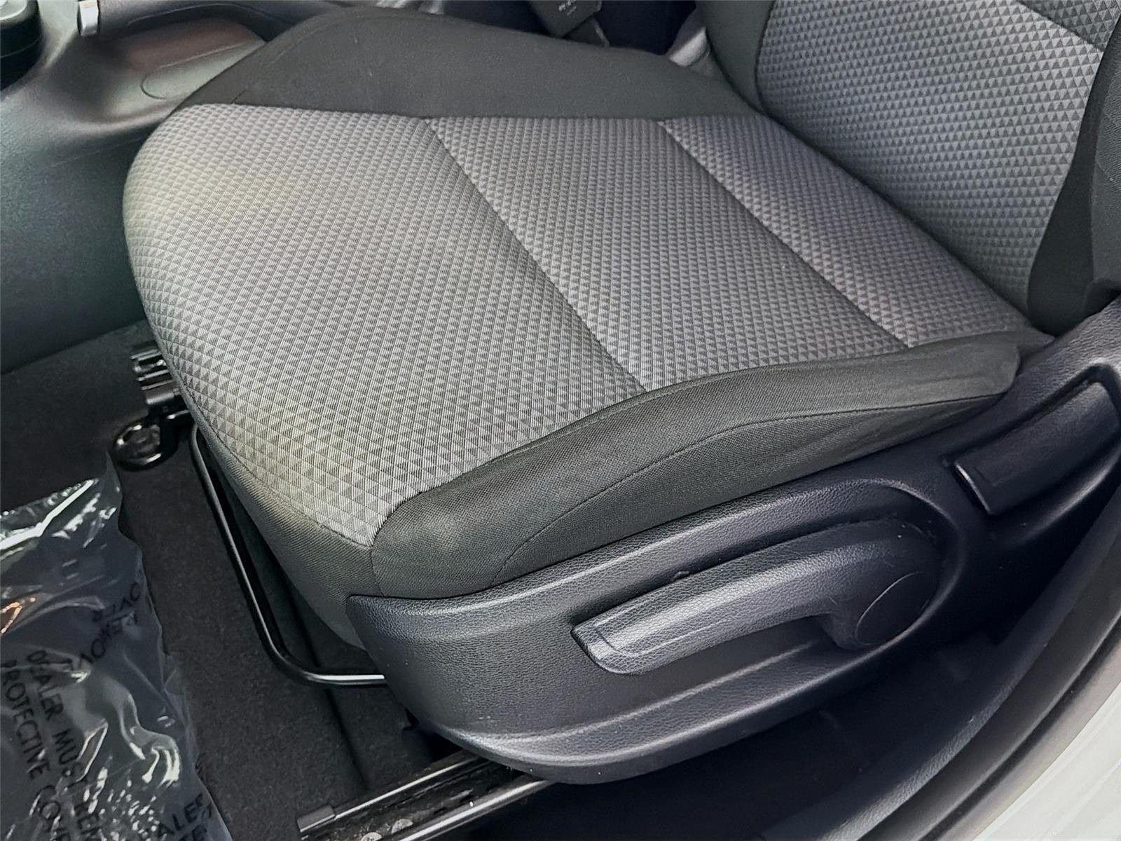 Certified 2023 Kia Soul LX w/ LX Technology Package FWD image 19