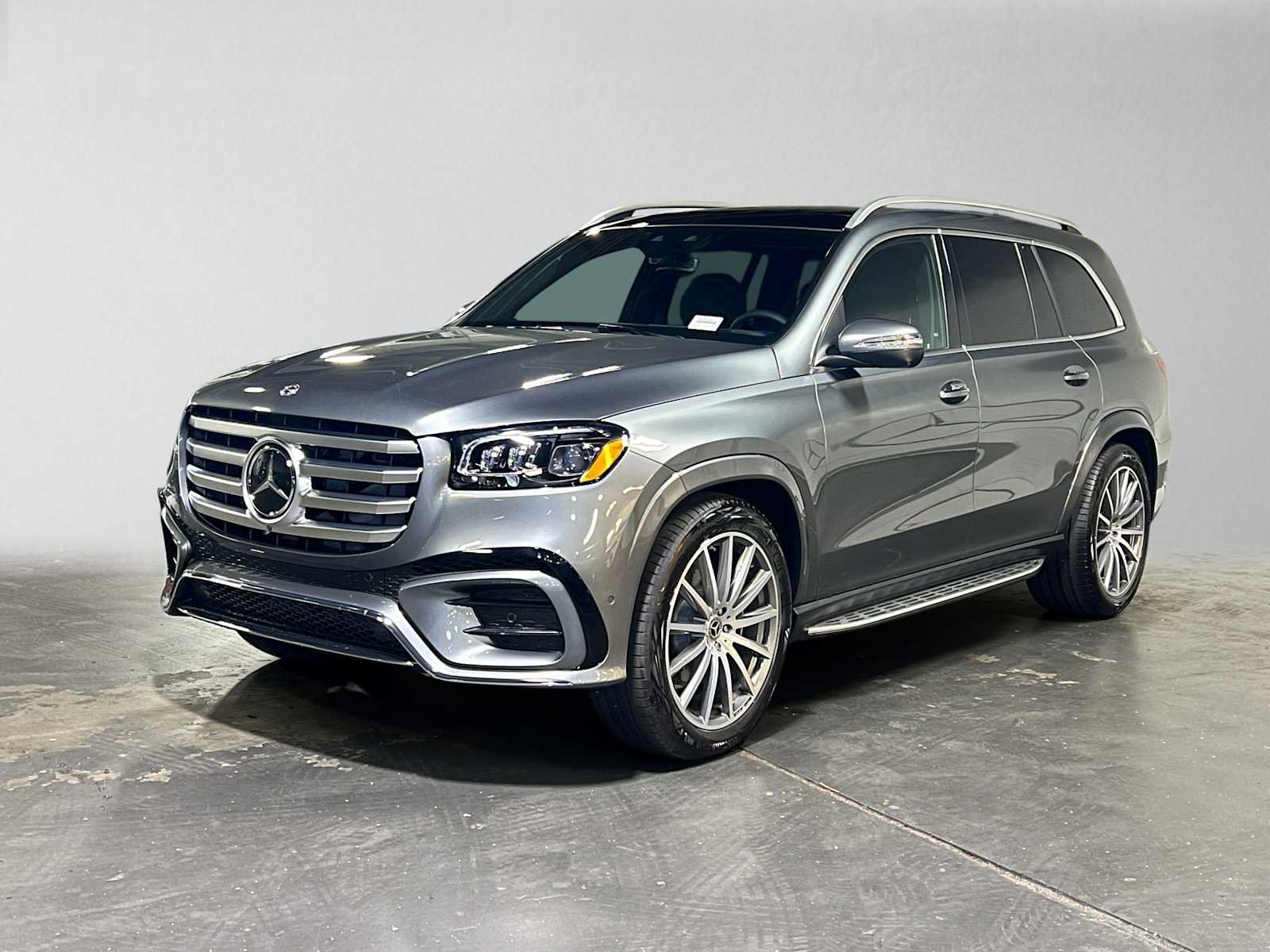 New 2026 Mercedes-Benz GLS 580 4MATIC image 7