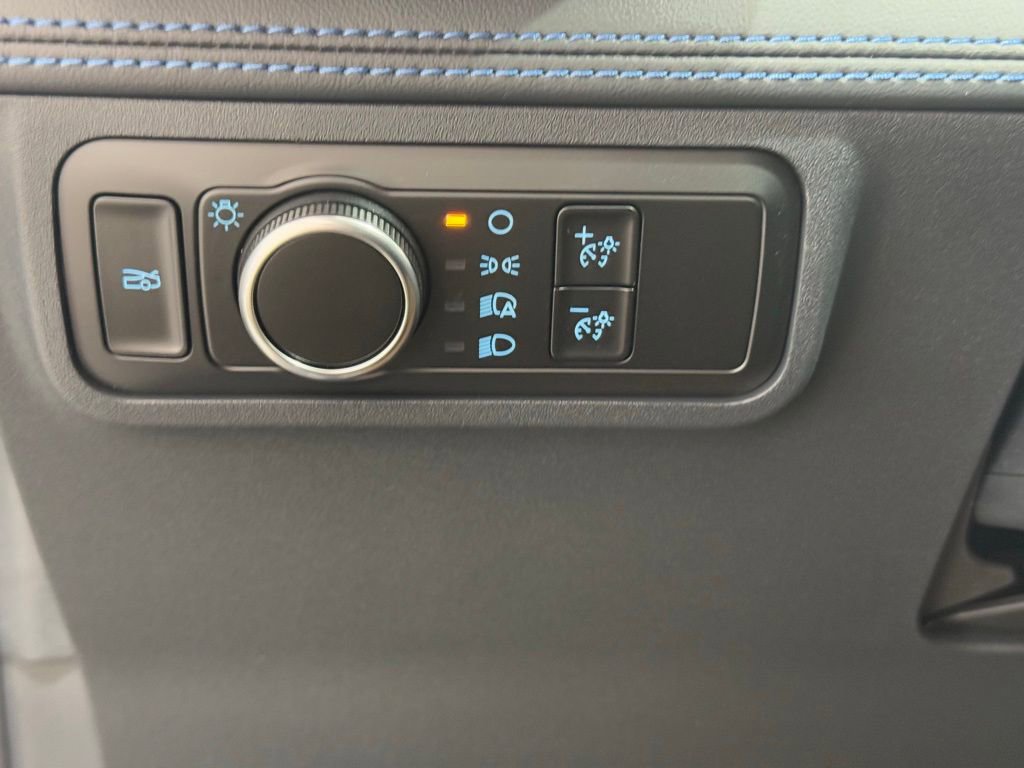 Used 2024 Ford Mustang Dark Horse w/ Dark Horse Handlin Package RWD image 18