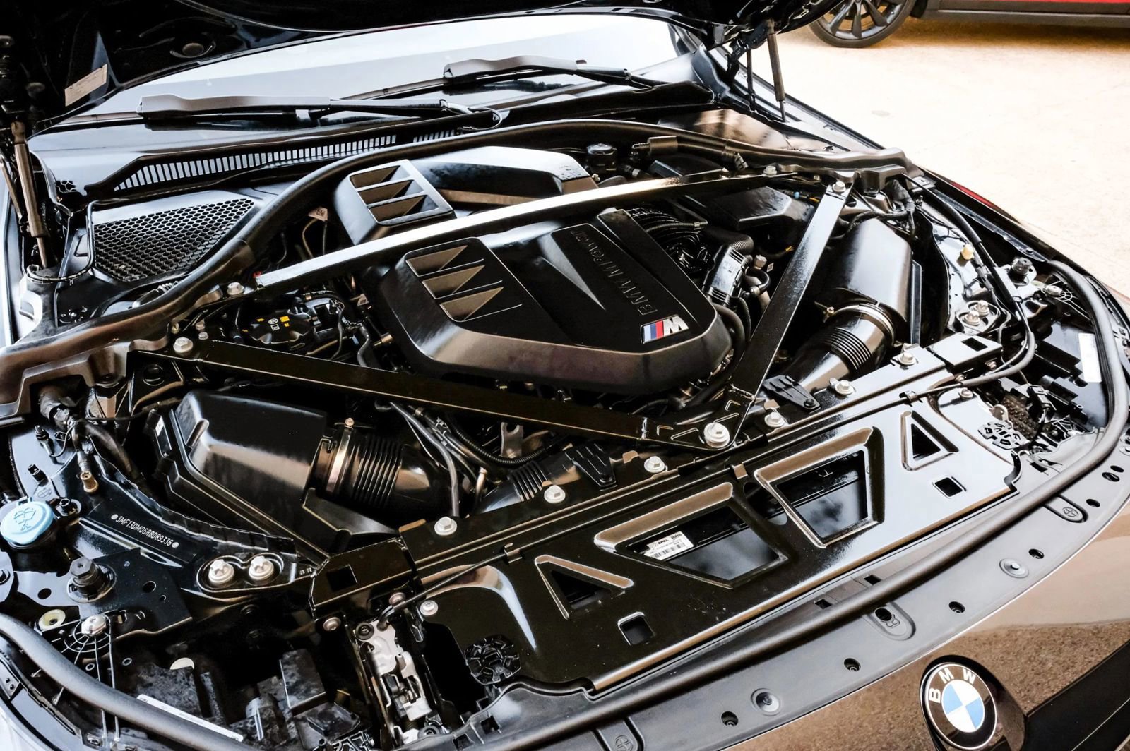 Used 2024 BMW M2 w/ Lighting Package image 54