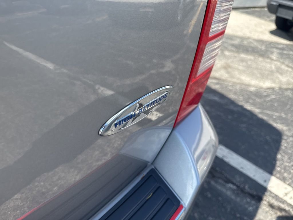 Used 2016 Jeep Patriot High Altitude image 41