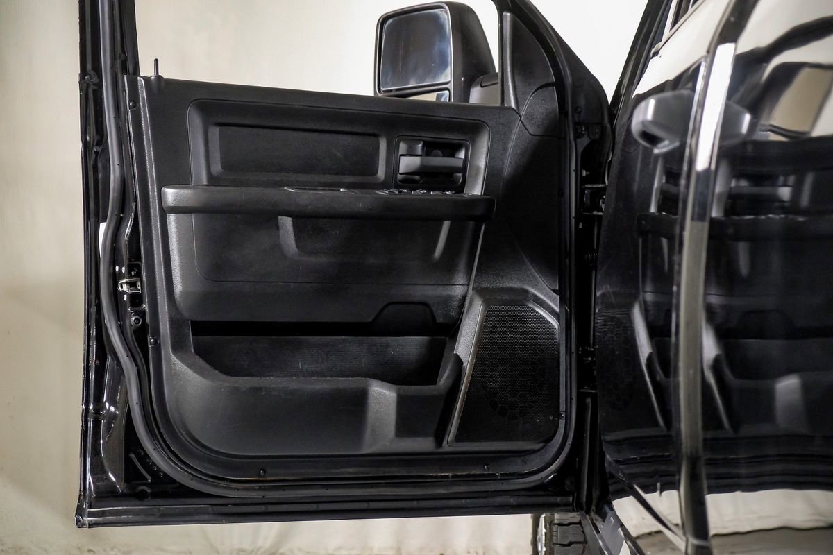 Used 2023 RAM 2500 Tradesman image 31