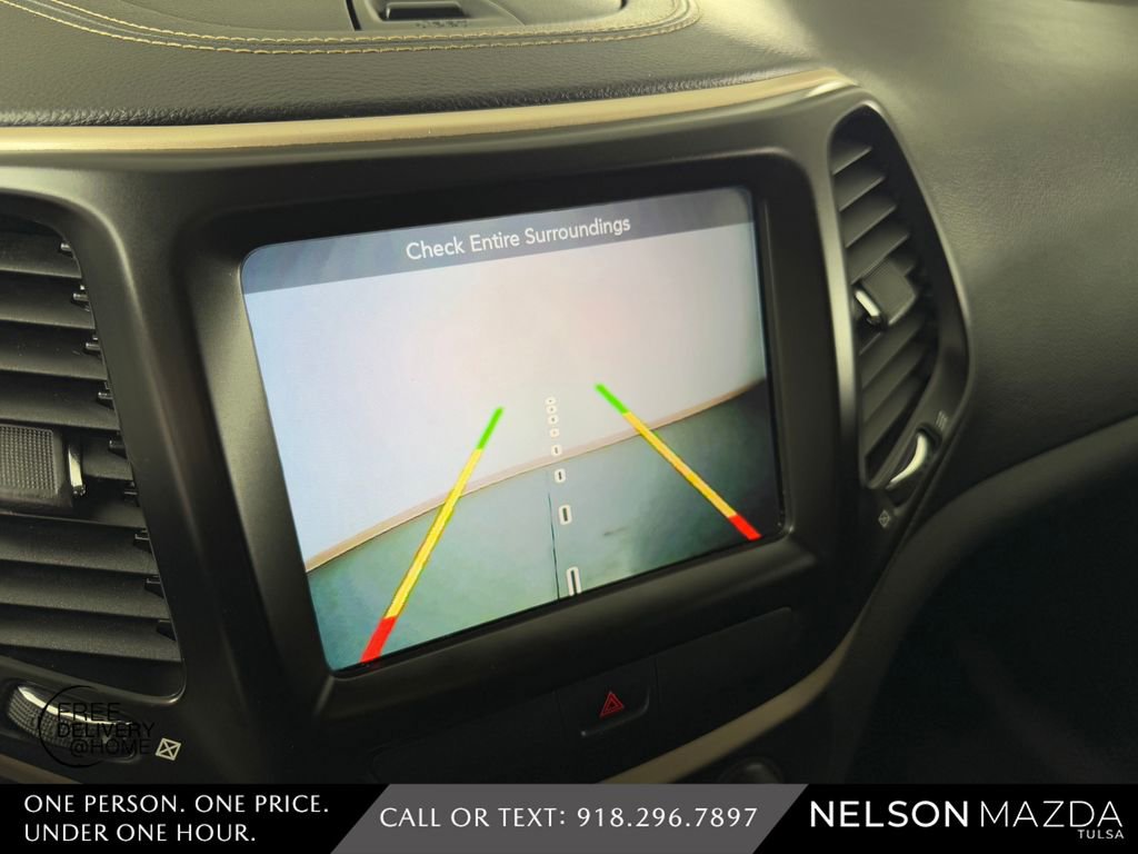 Used 2016 Jeep Cherokee Limited image 30