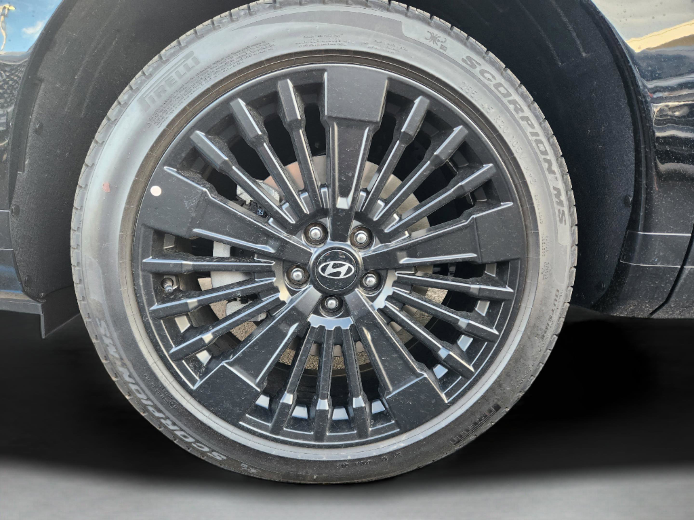 New 2026 Hyundai Santa Fe Calligraphy image 13