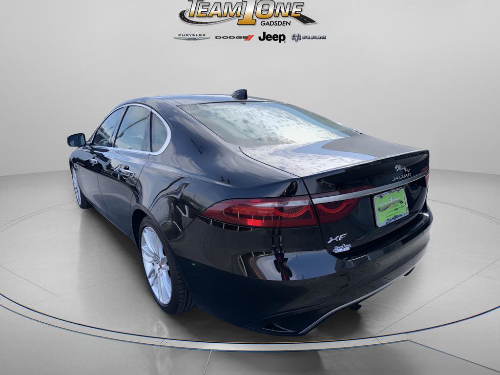 Used 2022 Jaguar XF SE image 7