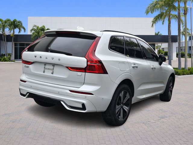 Used 2024 Volvo XC60 T8 Plus image 7