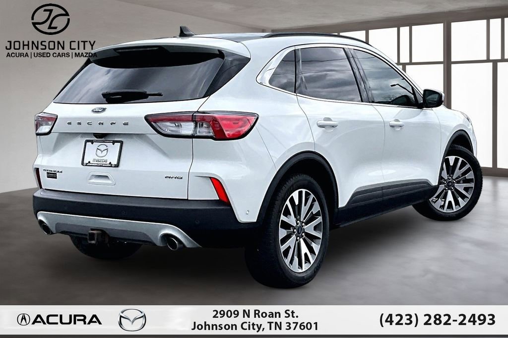 Used 2020 Ford Escape Titanium w/ Titanium Premium Package 2.0 image 2