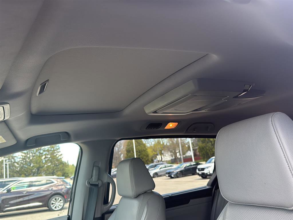 Used 2020 Honda Odyssey Elite image 10
