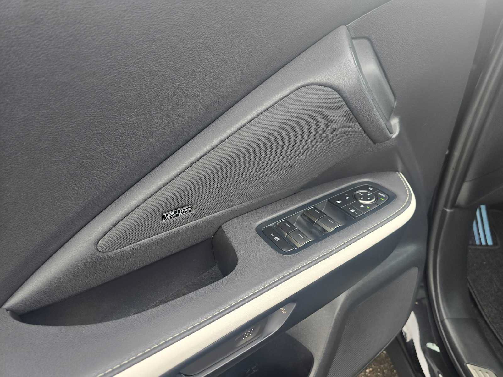 New 2026 Lexus TX 500h AWD image 22