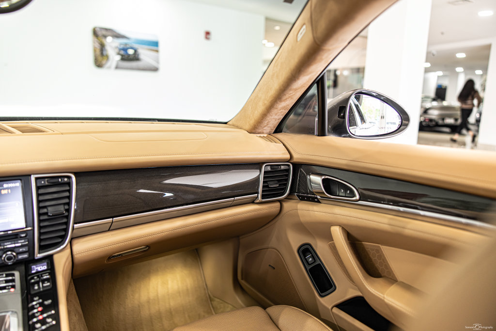 Used 2015 Porsche Panamera GTS AWD/4WD image 41