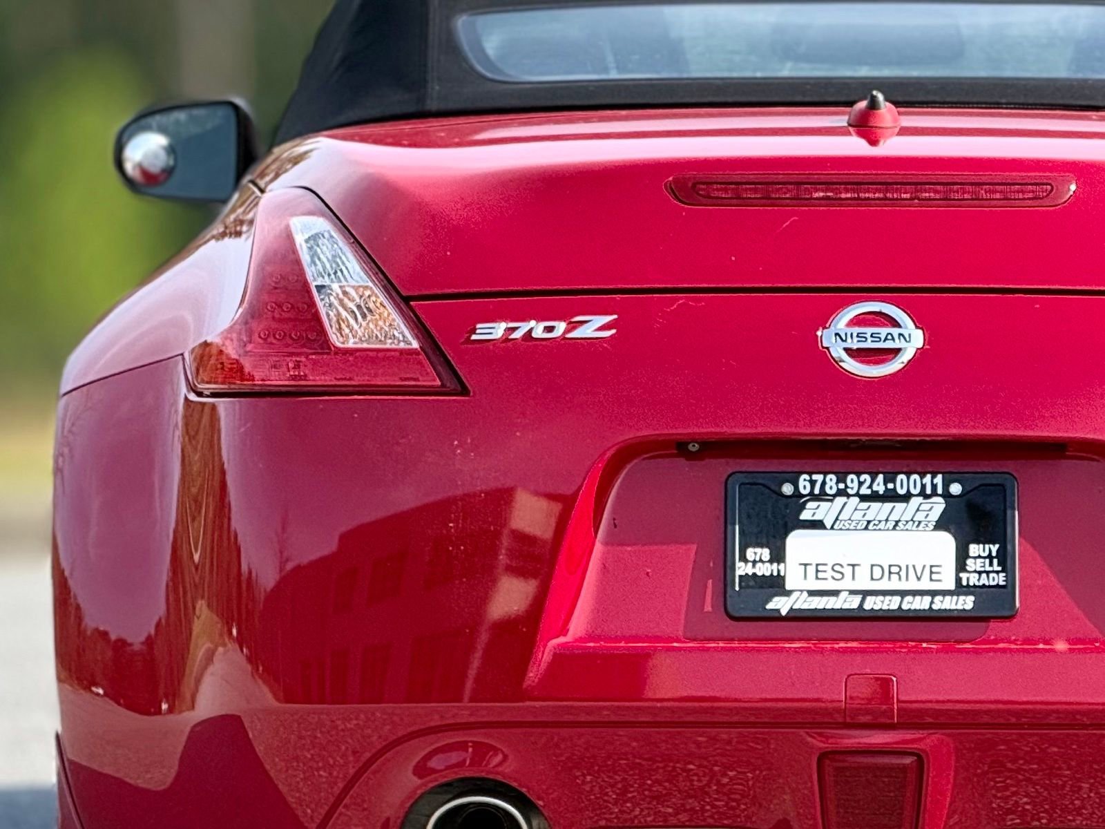 Used 2017 Nissan 370Z Touring Sport RWD image 16