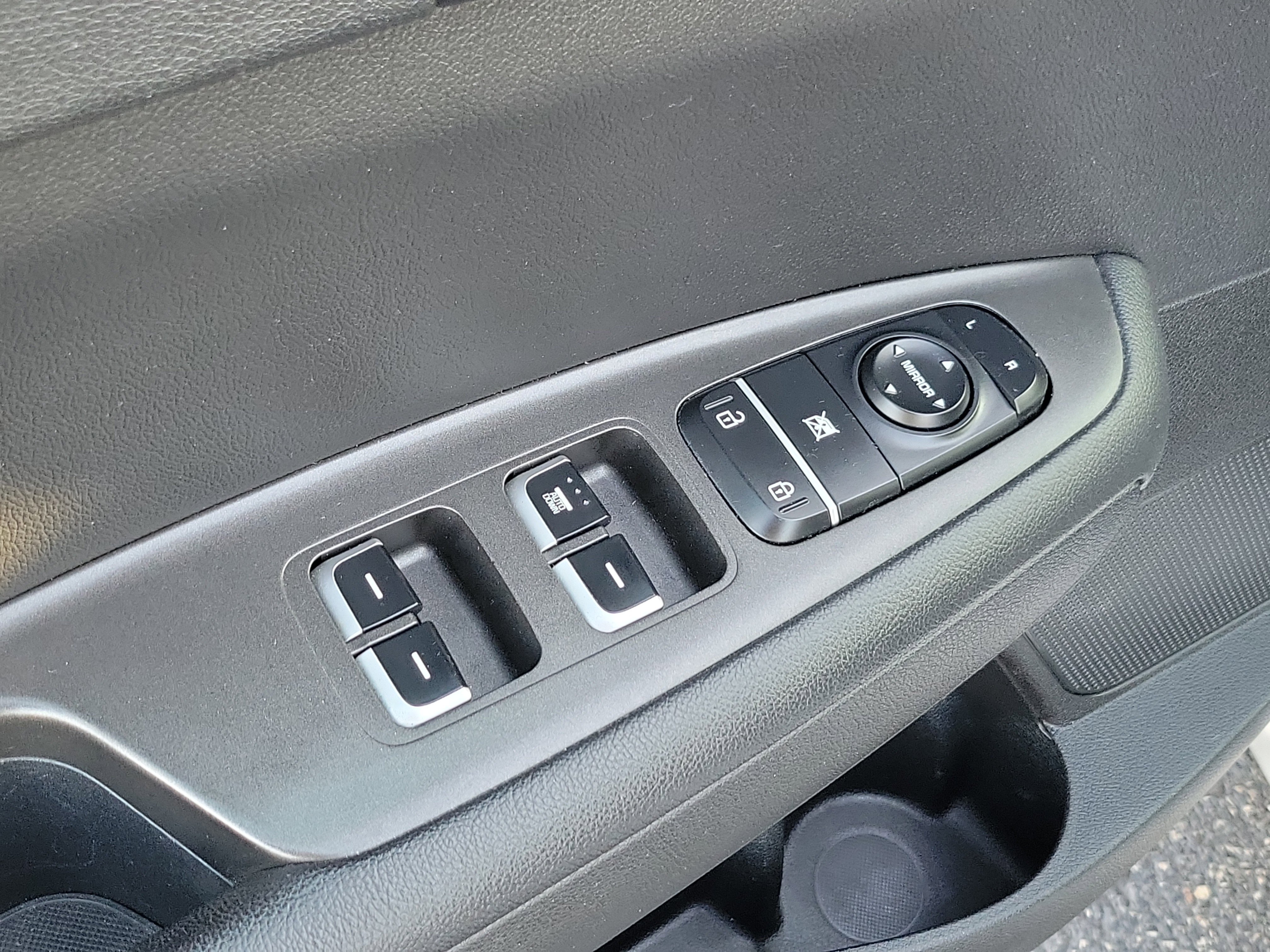 Used 2017 Kia Optima LX image 17