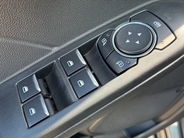 Used 2025 Ford Escape ST-Line AWD/4WD image 15