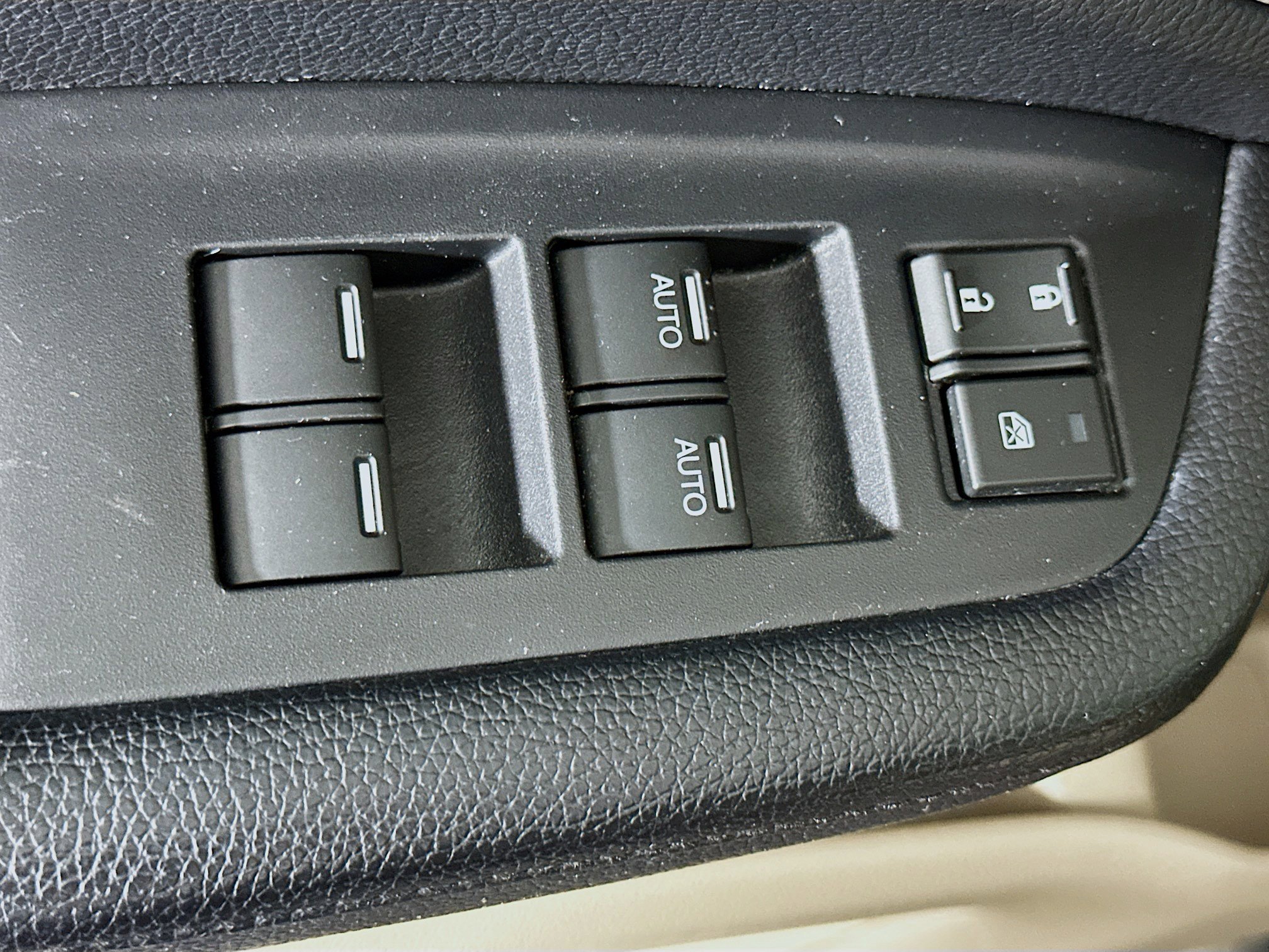 Used 2017 Honda Pilot EX-L image 15