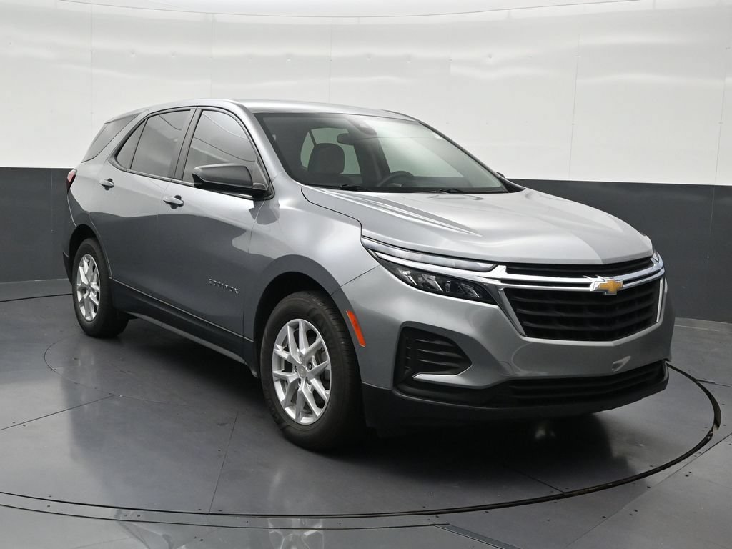 Used 2023 Chevrolet Equinox LS FWD image 8