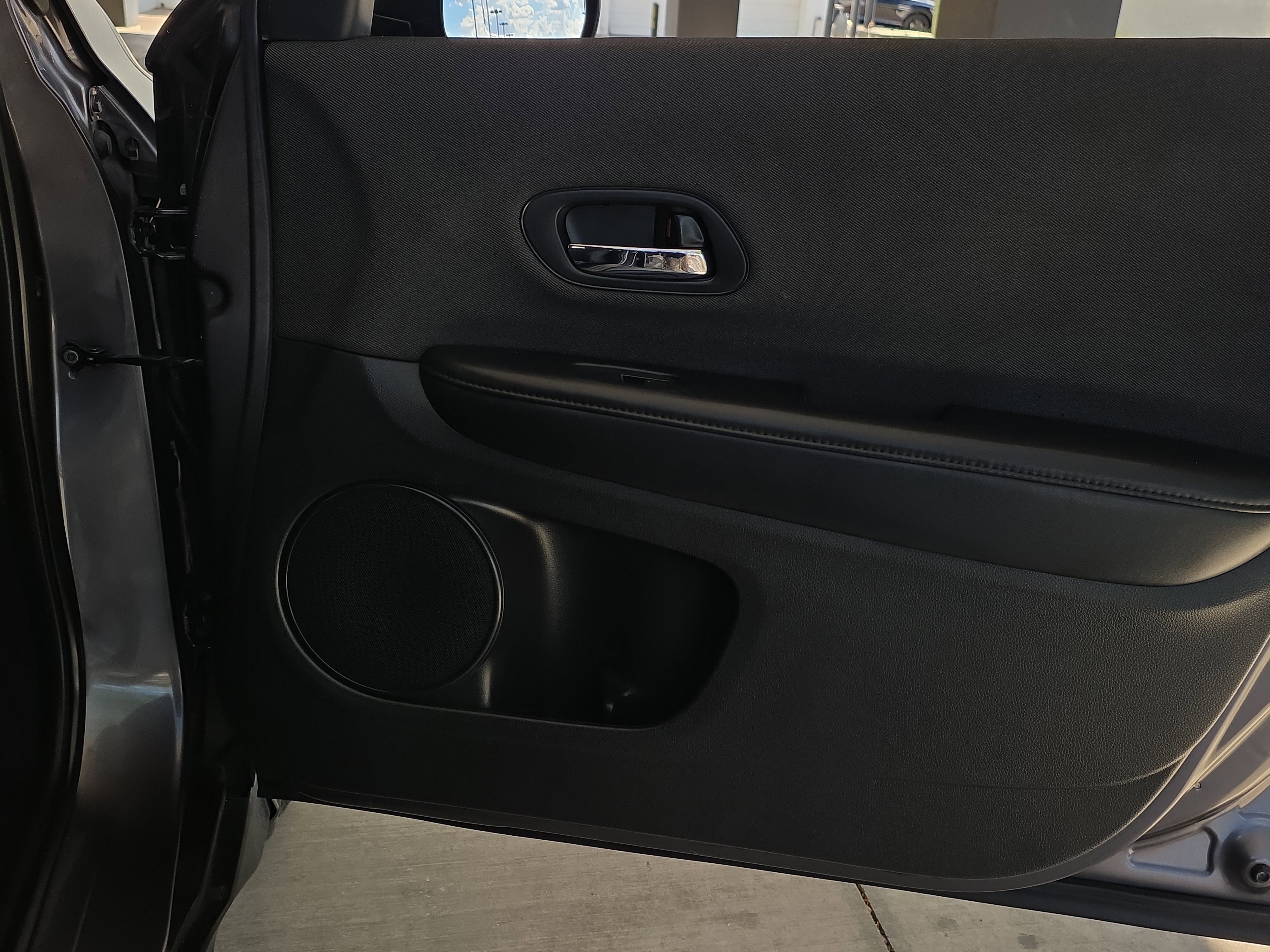 Used 2020 Honda HR-V Sport image 22