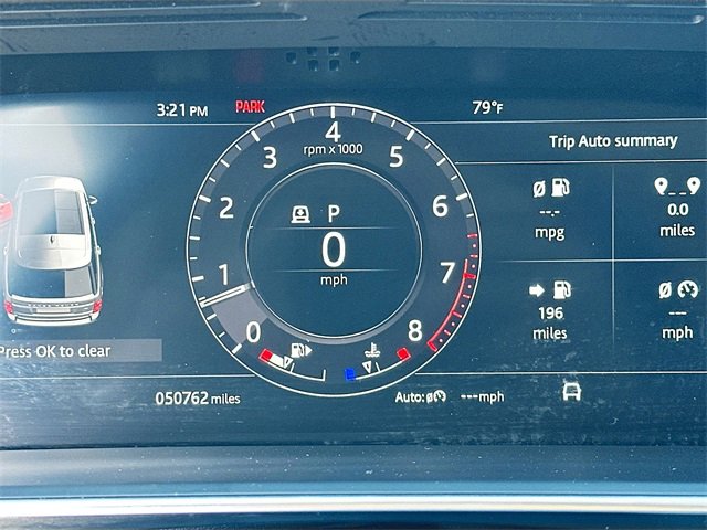 Used 2019 Land Rover Range Rover HSE image 12