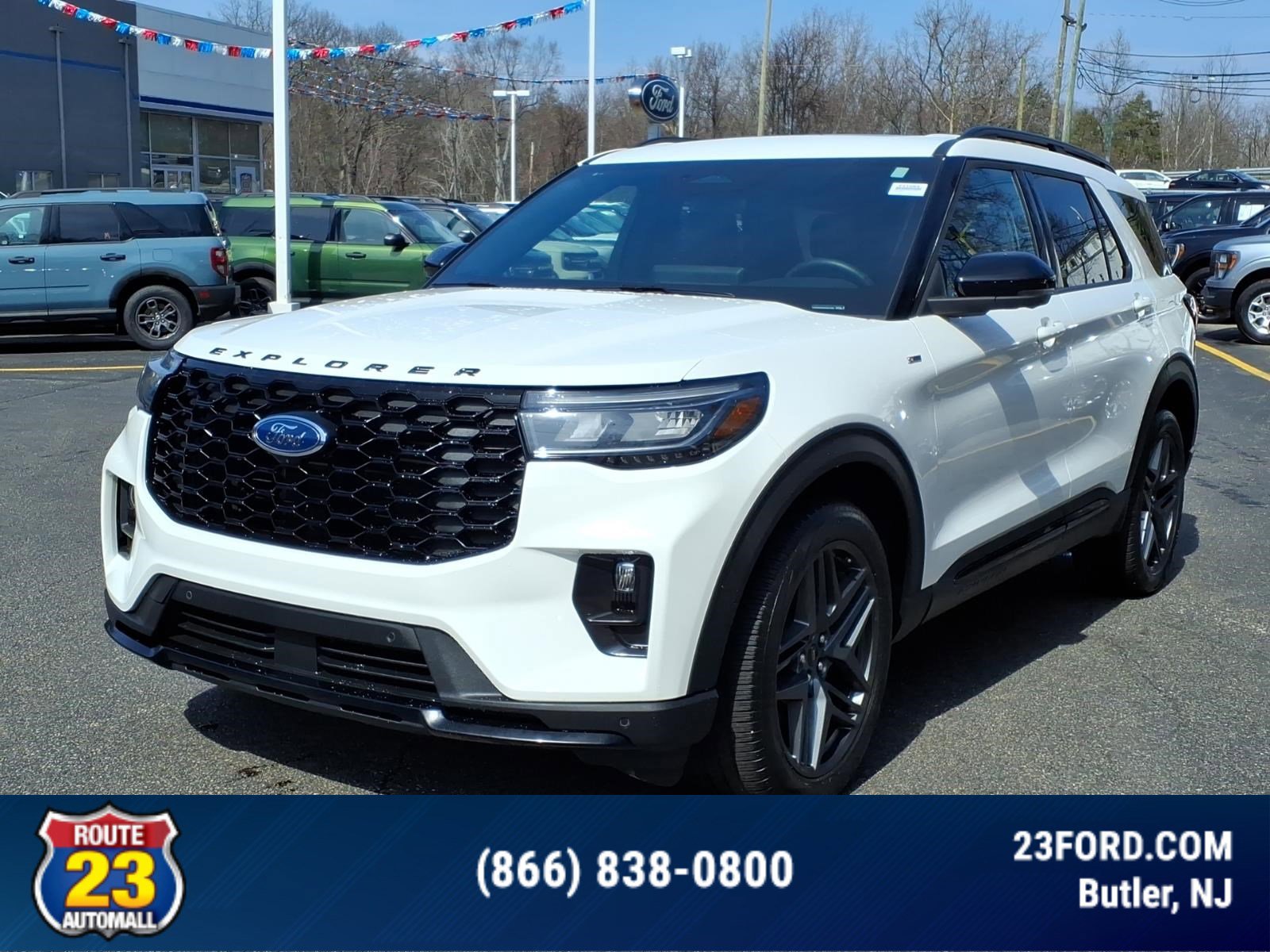 Certified 2025 Ford Explorer ST-Line w/ Premium Package AWD/4WD image 4