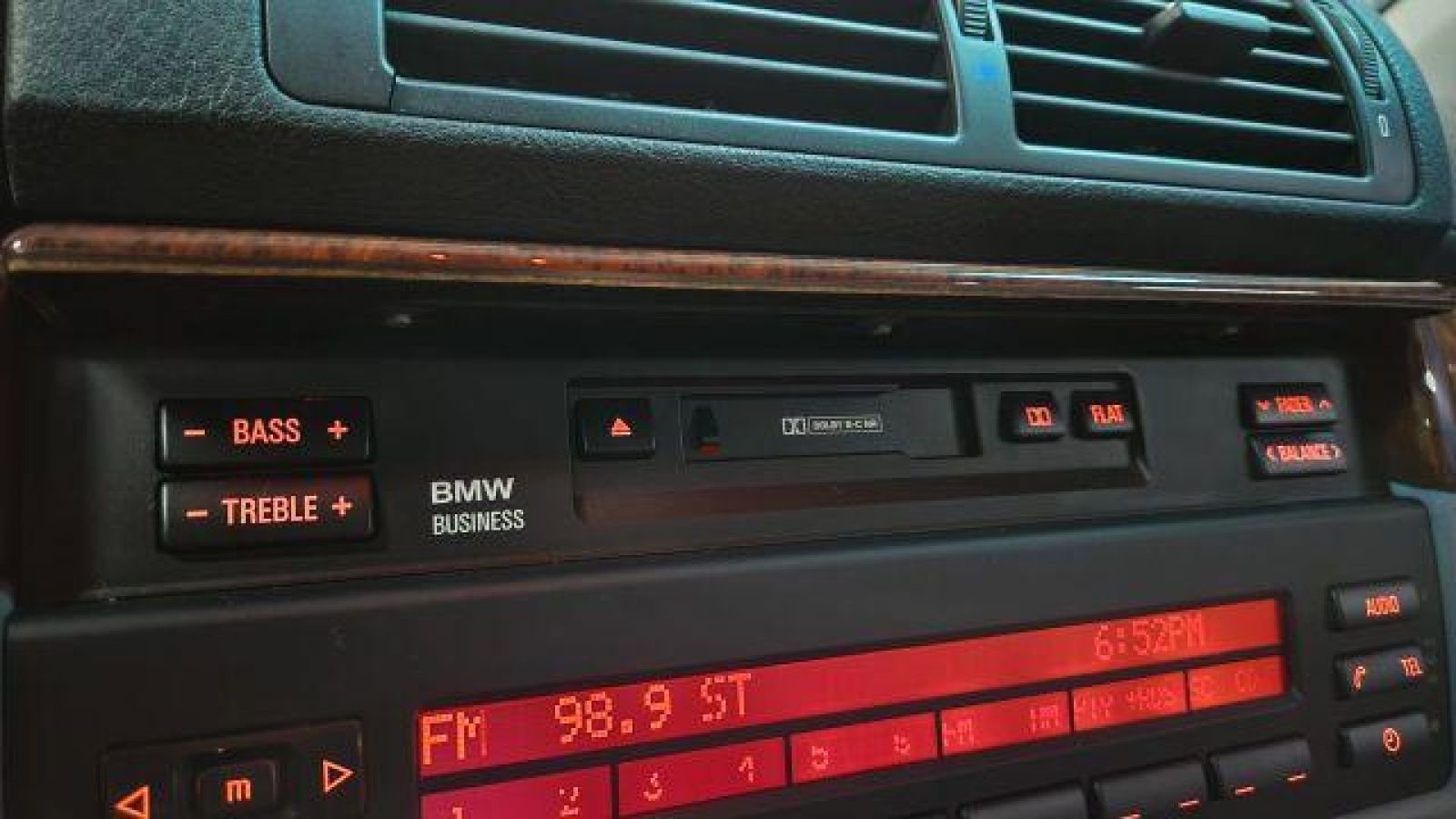 Used 1999 BMW 528i Sedan RWD image 37