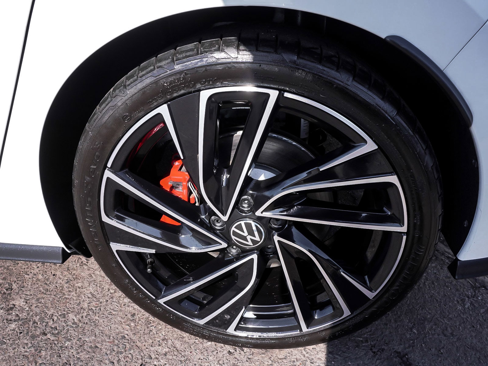 Used 2024 Volkswagen GTI Autobahn image 7