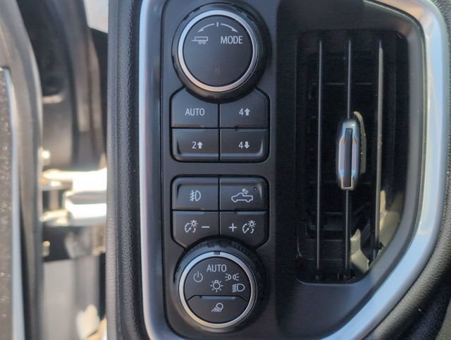 Certified 2021 Chevrolet Silverado 1500 LT Trail Boss w/ Convenience Package II AWD/4WD image 17