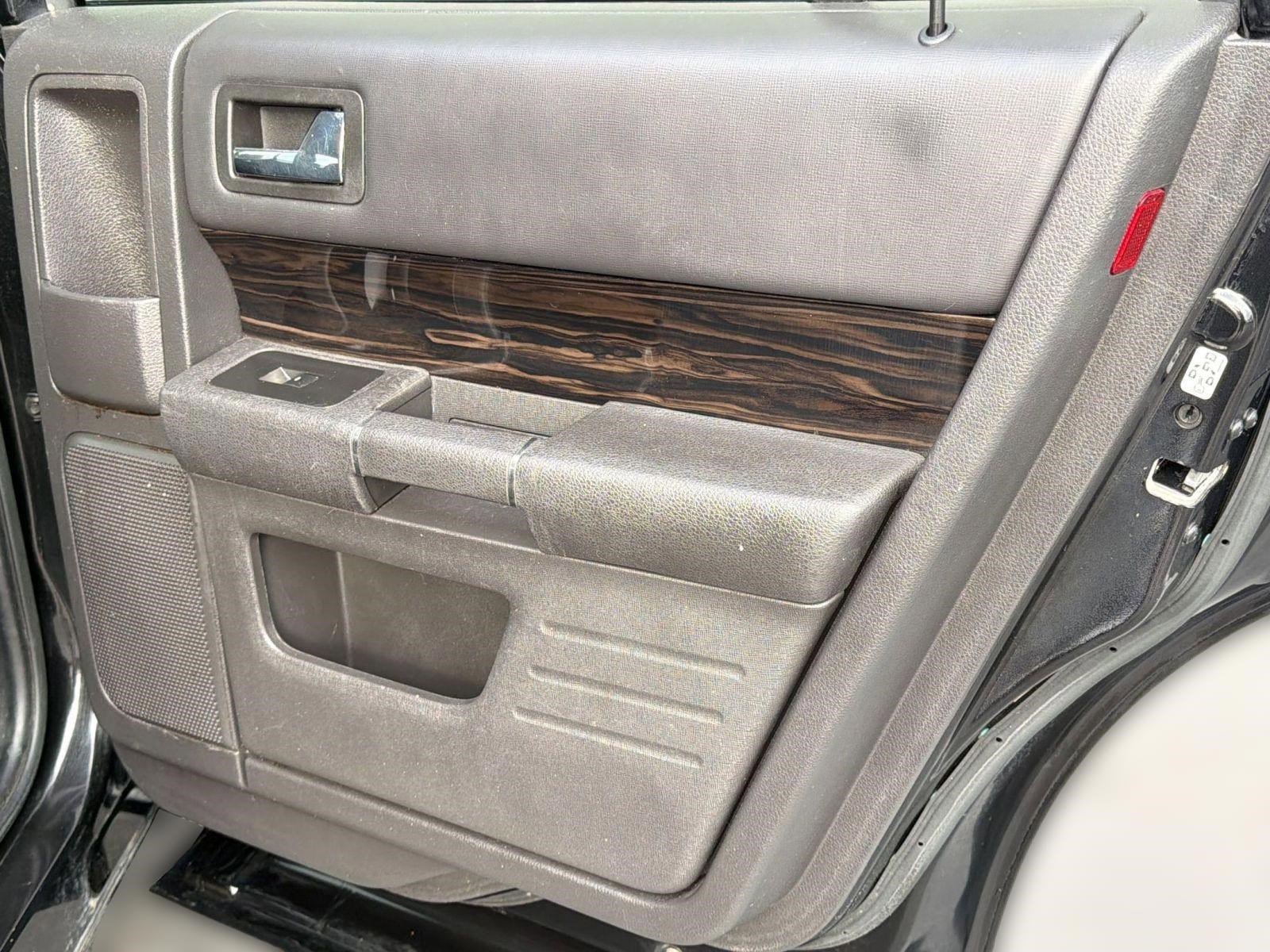Used 2015 Ford Flex SEL w/ Equipment Group 202A FWD image 20