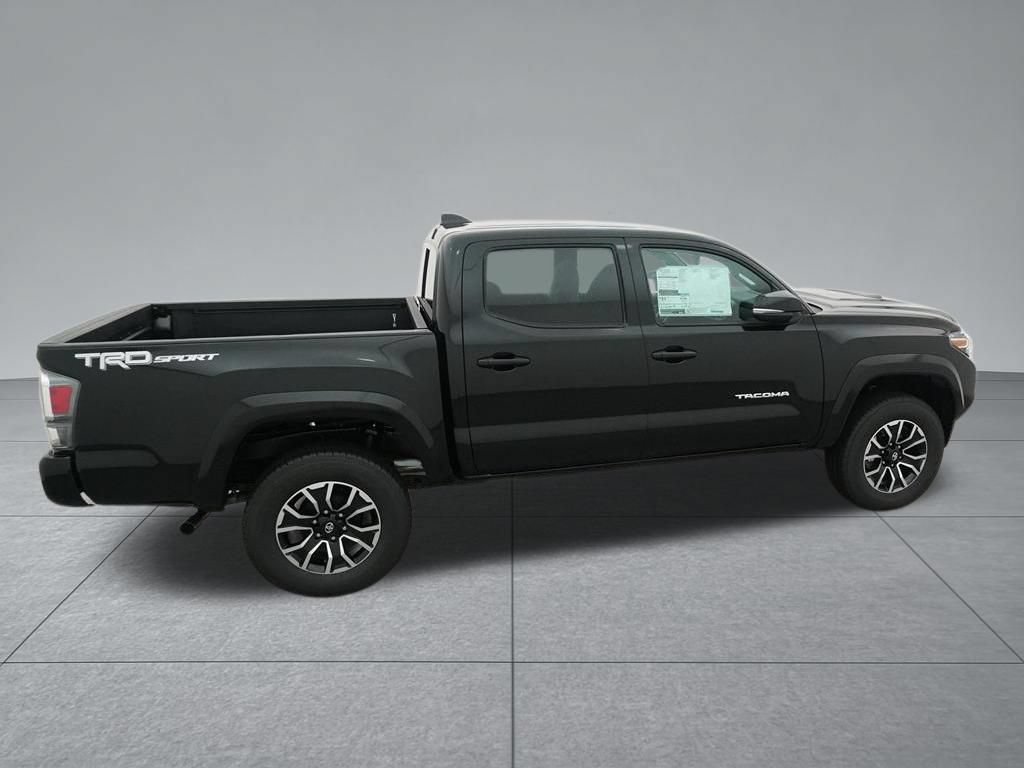 Used 2022 Toyota Tacoma TRD Sport w/ Technology Package RWD image 12