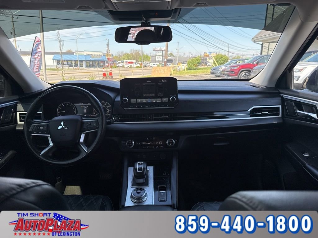 Used 2022 Mitsubishi Outlander SEL FWD image 23