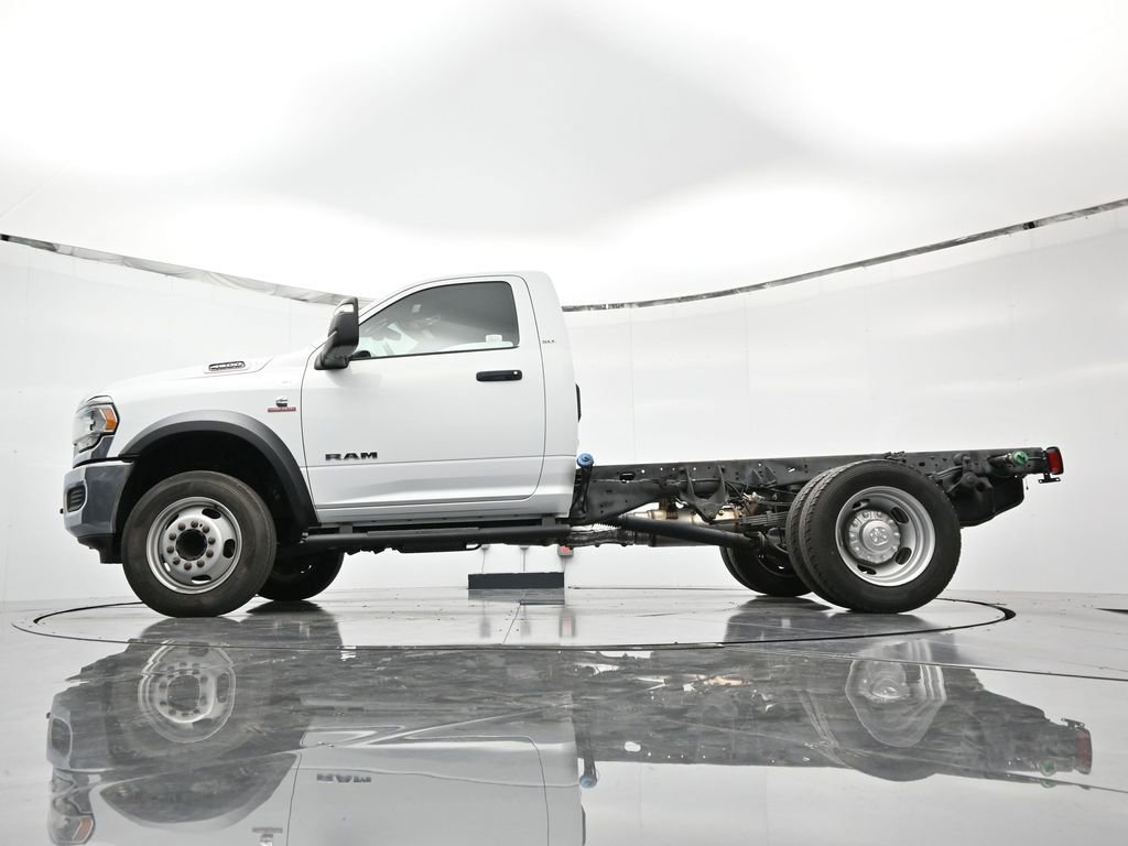 Used 2023 RAM 4500 SLT w/ Quick Order Package 2YG SLT RWD image 47