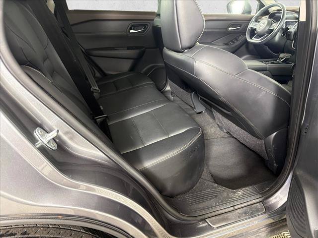 Used 2023 Nissan Rogue SL w/ SL Premium Package AWD/4WD image 17